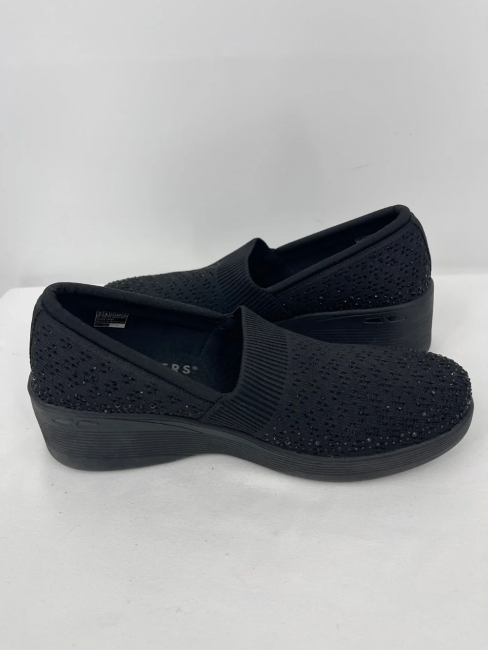 Skechers streamlined slip